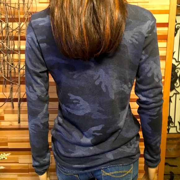 LUREX SHIMMER EDGES & BLUE CAMOUFLAGE TOP - Picture 3 of 8